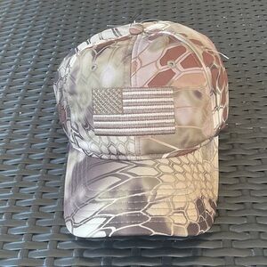 Kryptek Highlander Camouflage Cap with American Flag Patch New Quick dry cool
